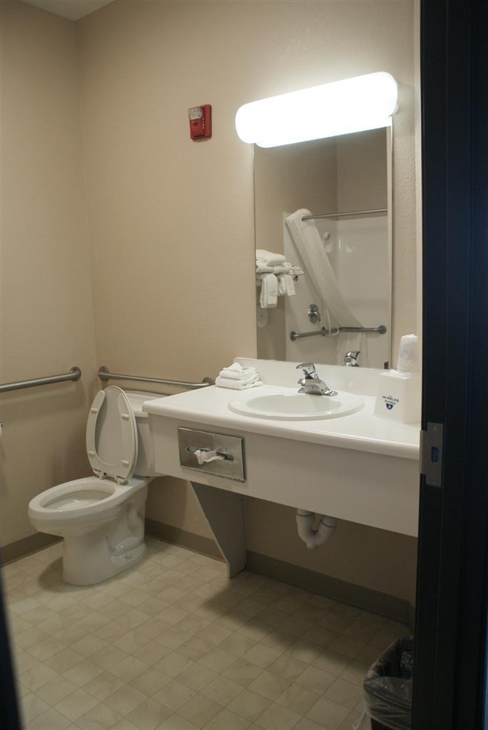 Brady Hotel New Florence Екстер'єр фото