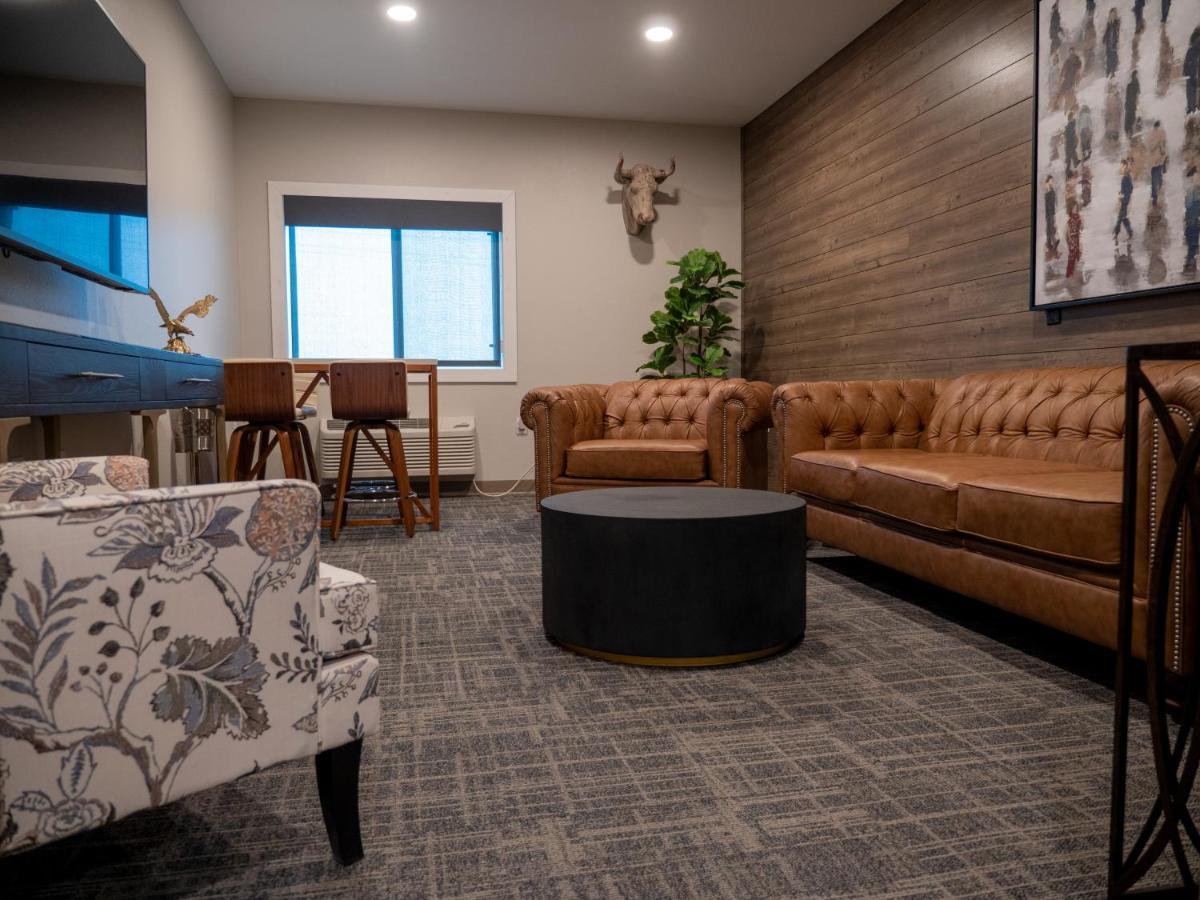 Brady Hotel New Florence Екстер'єр фото