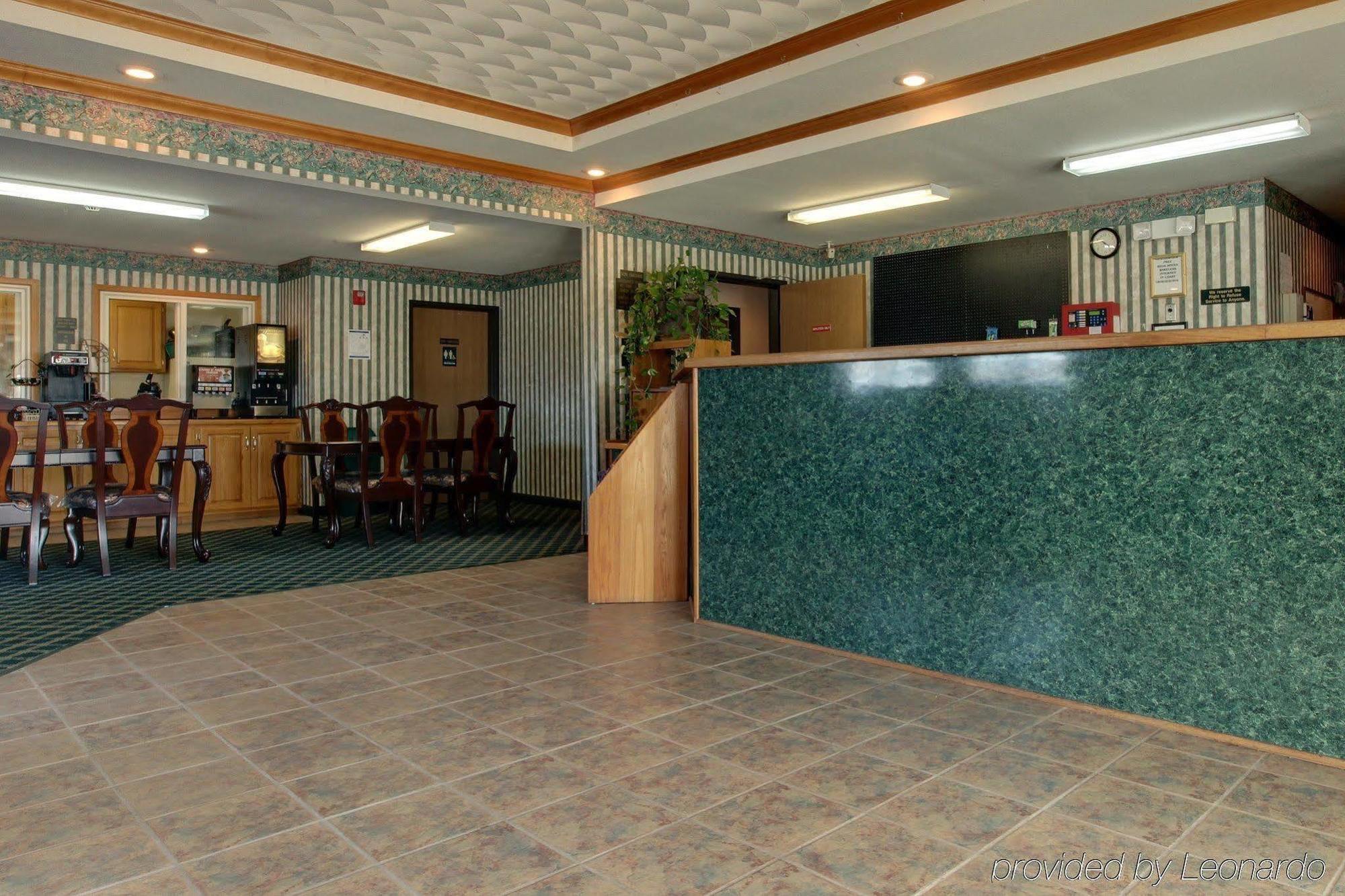 Brady Hotel New Florence Інтер'єр фото